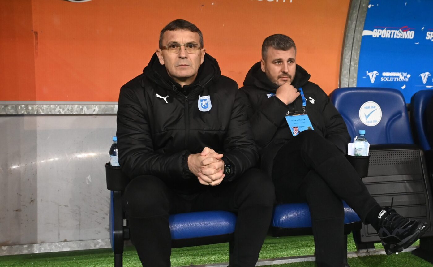 Mari surprize în primul 11 al Universităţii Craiova în meciul cu FC Argeş. Ce jucător debutează Eugen Neagoe!