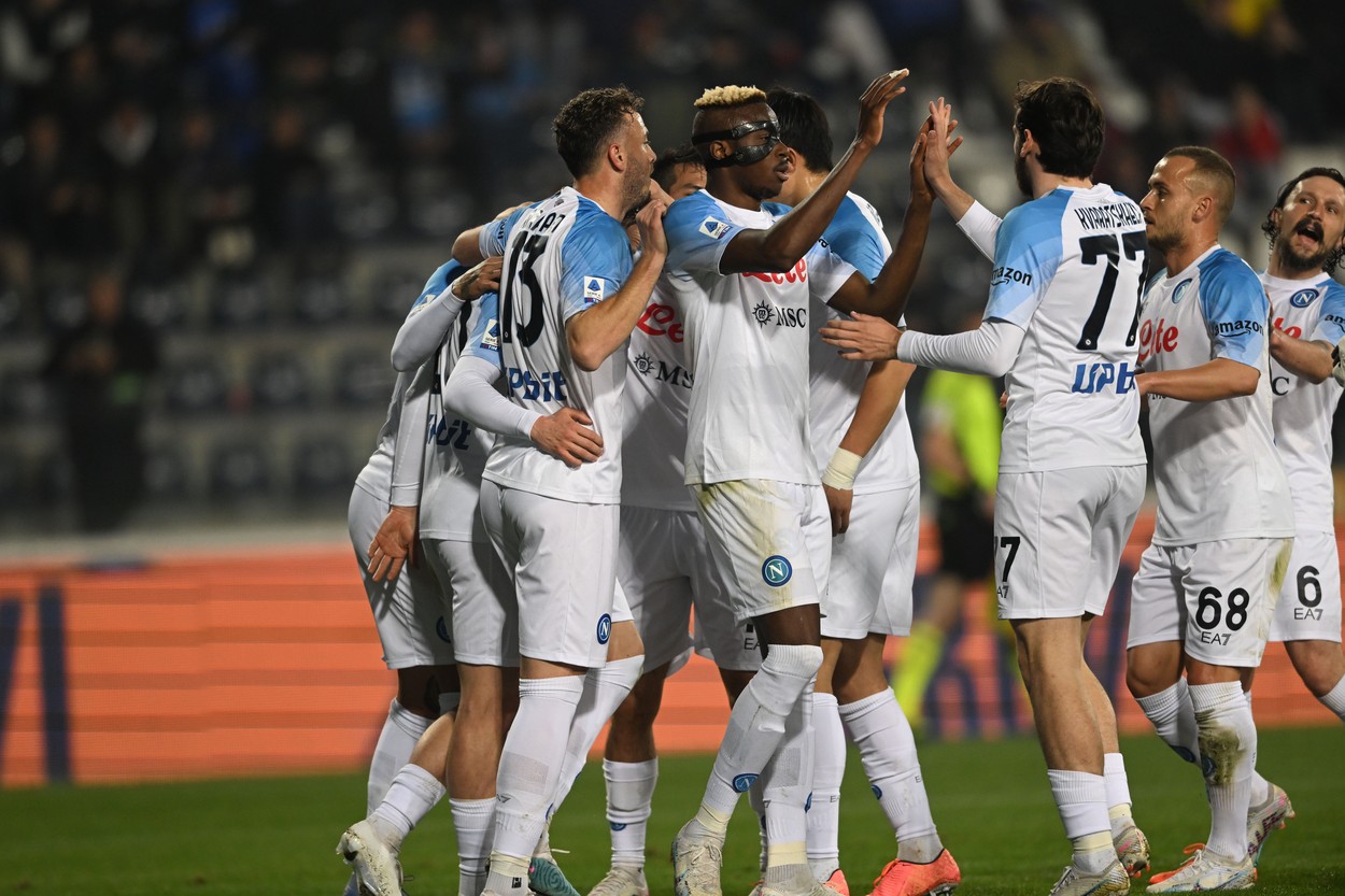 Kvaradona, starul lui Napoli, e fenomenul pentru care s-ar putea plăti peste 100 de milioane de euro în vară: Real Madrid, PSG și Manchester City încearcă să îl semneze pe georgian!