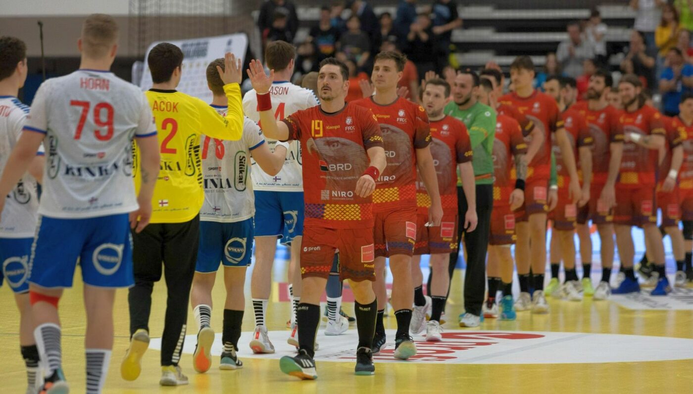 Foștii mari handbaliști ai României, reacții diverse după revanșa cu Insulele Feroe! Nicolae Munteanu, critici la adresa tricolorilor: „Dacă nu era el, era dezastru!”. Cristian Gațu, mai blând de această dată | EXCLUSIV