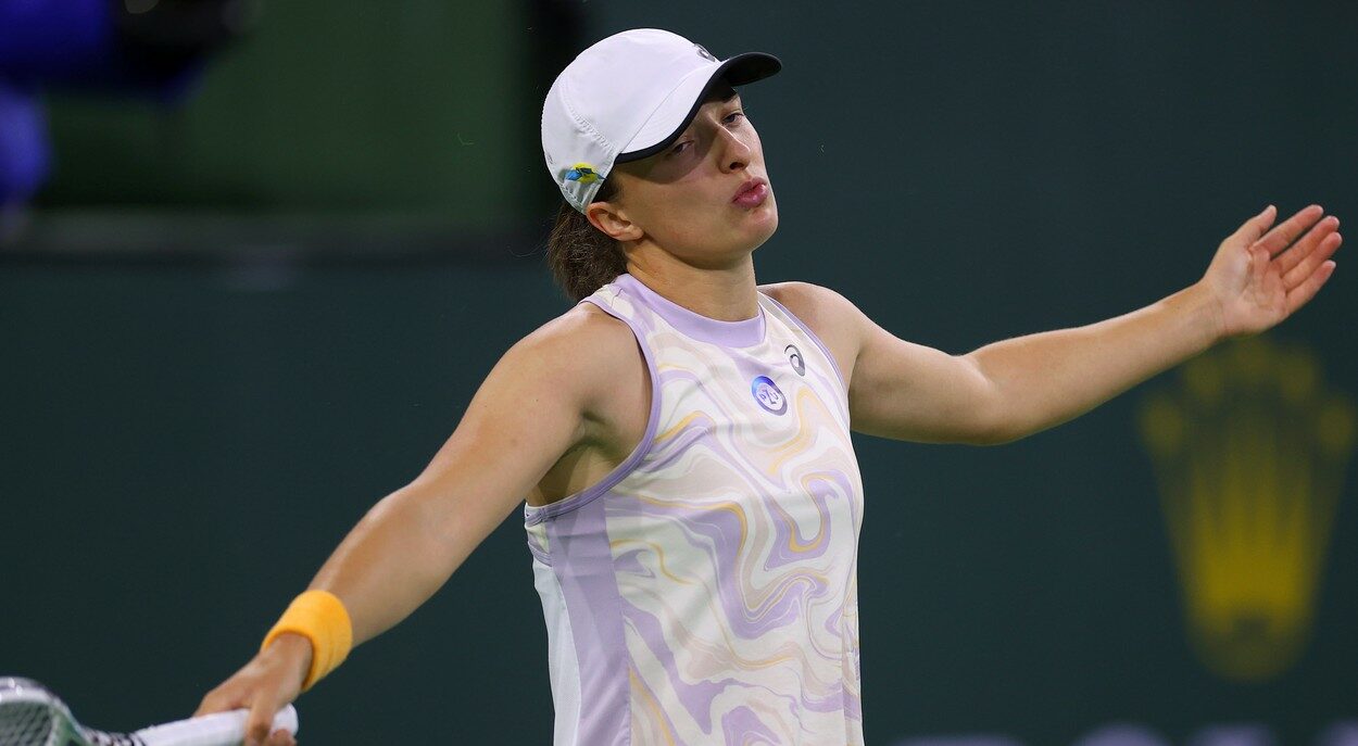 Finală neașteptată la Indian Wells! Ce scuză a găsit Iga Swiatek după ce a fost umilită de Elena Rybakina în penultimul act: „Asta simt!”