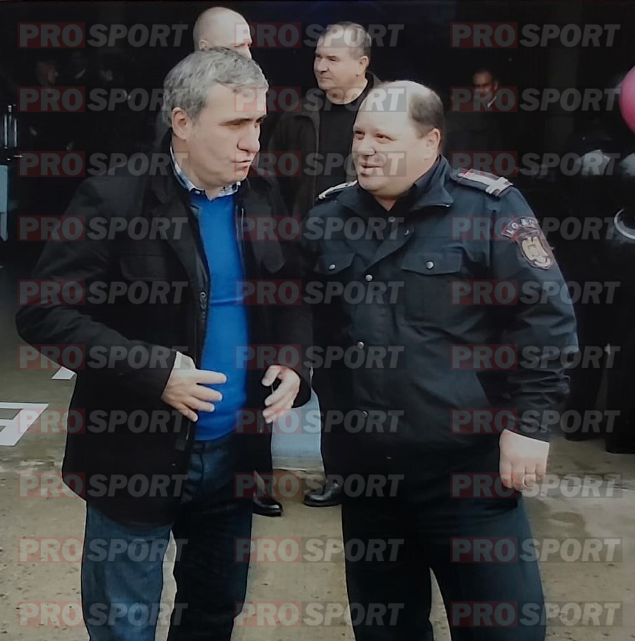 Povești inedite cu Hagi din perioada ”Luceafărul”. ”La cofetărie comandam doar prăjituri Excelent. Încasam câte un 3 sau 4 când ne mai prindeau copiind la teze”. Gabriel Hodină a fost coleg de bancă și coechipier cu ”Regele” la începutul anilor ’80 | VIDEO ȘI FOTO EXCLUSIV