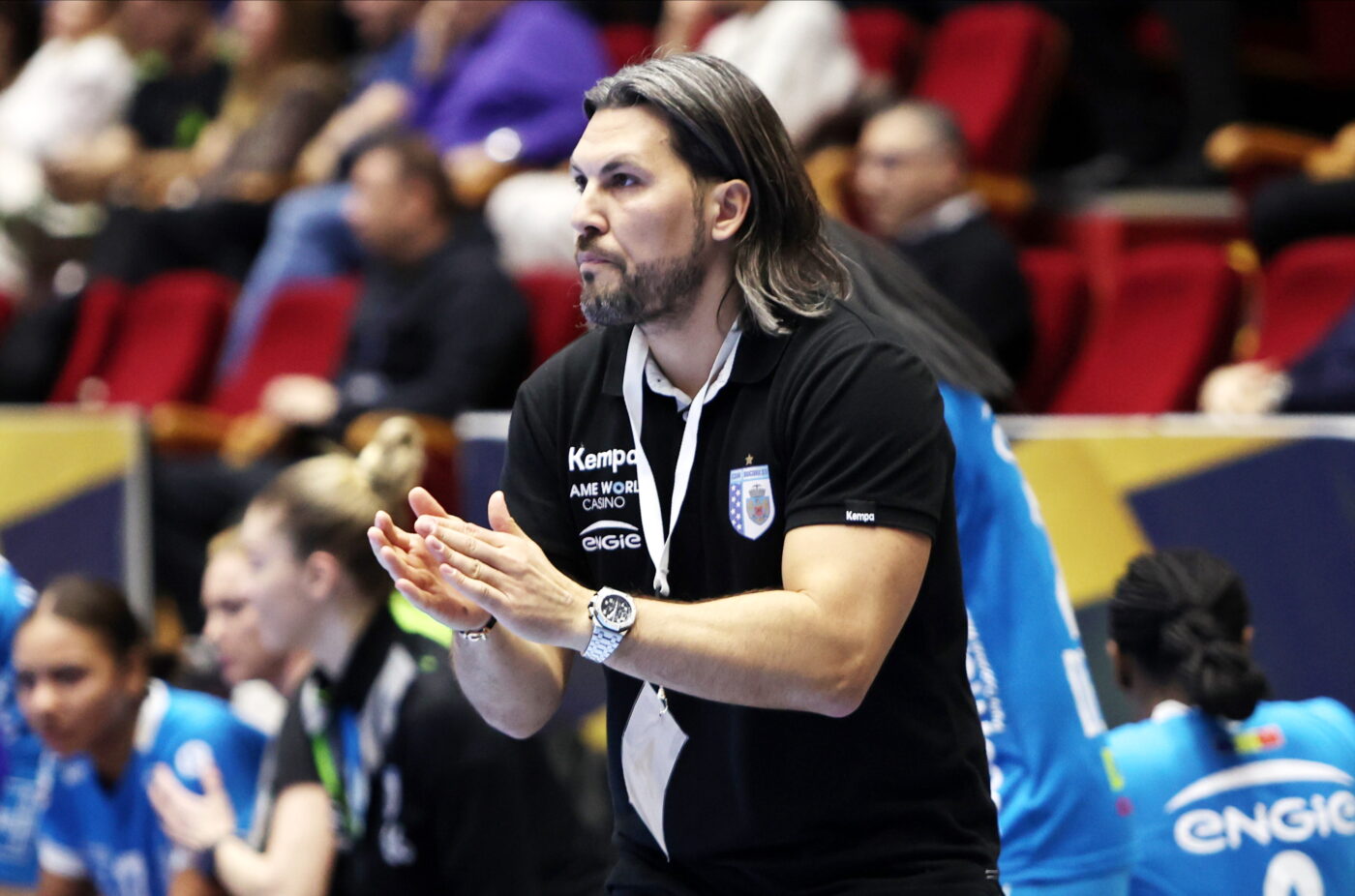 Adi Vasile despre neinvitarea celor de la Dinamo în Liga Campionilor: „Este o mare nedreptate!”. Scenariul pe care-l prevede tehnicianul pentru actualul sezon | SPECIAL
