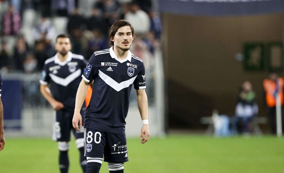 Alexi Pitu a primit cea mai mare notă din echipa lui Bordeaux, după victoria cu 1-0 în fața lui Guingamp. Antrenorul David Guion, impresionat: „Un fotbalist adevărat! A fost foarte satisfăcător”