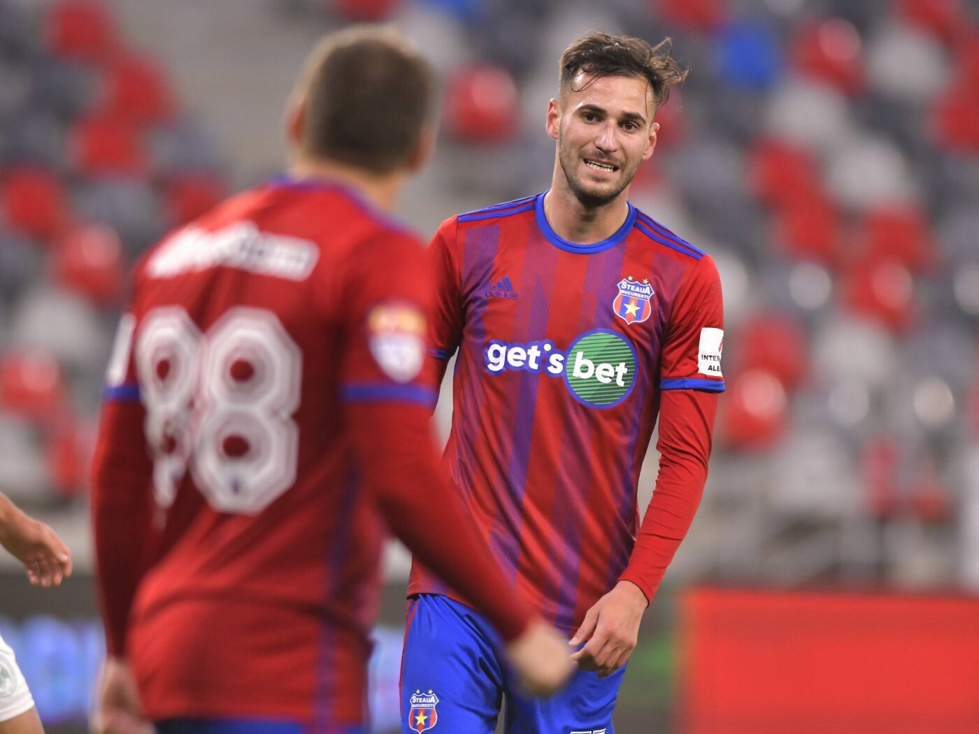 Cel mai bun marcator al Stelei, sincer înaintea derby-ului cu Dinamo. „Nu-mi pare rău că s-au calificat în play-off” Episodul neștiut de la partida din sezonul regular și borna pe care o poate atinge sub comanda lui Daniel Oprița | EXCLUSIV