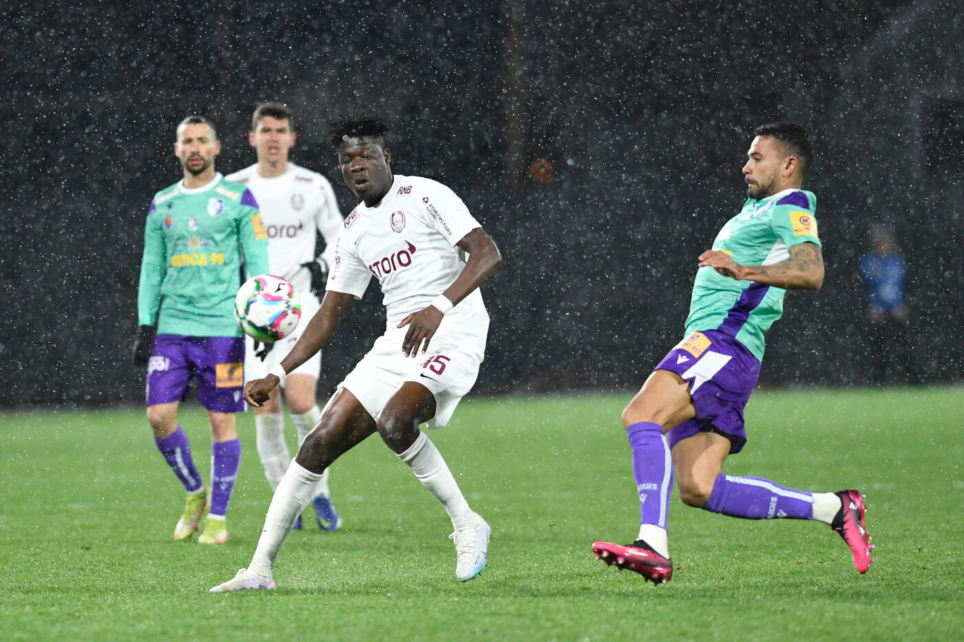 CFR Cluj – FC Argeș 0-0, Live Video Online, în sferturile de finală ale Cupei României. Campioana, în continuare presată de piteșteni