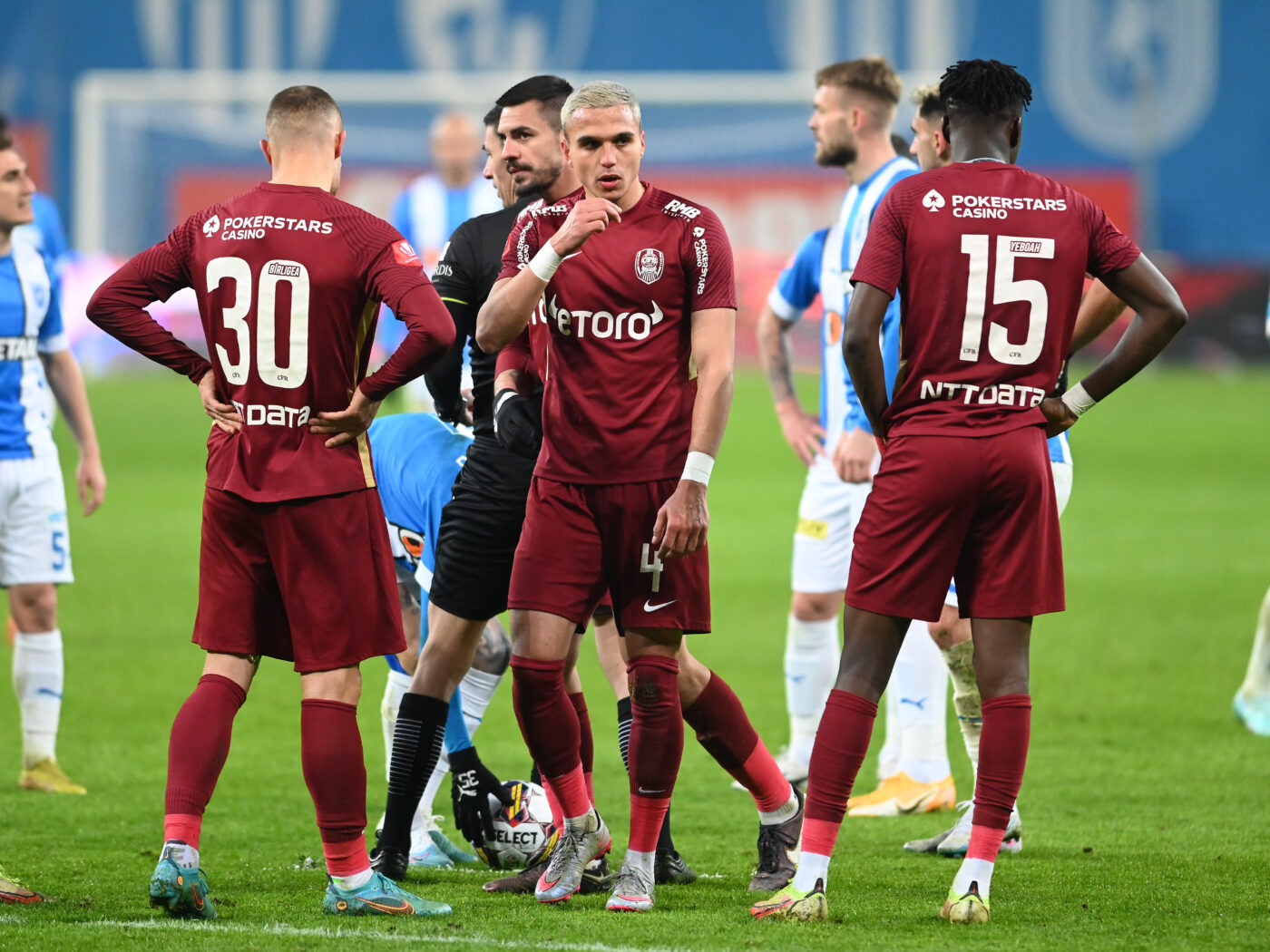 CFR Cluj are emoții înaintea duelului cu Universitatea Craiova! Trupa lui Dan Petrescu n-a mai câștigat pe „Ion Oblemenco” de aproape doi ani | SPECIAL