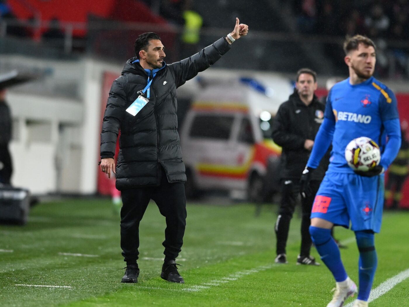 Câți antrenori a „bătut” Elias Charalmbous pentru a semna cu FCSB! Ce planuri a avut, de fapt, Gigi Becali: „Au mai fost și alți străini!” | VIDEO EXCLUSIV