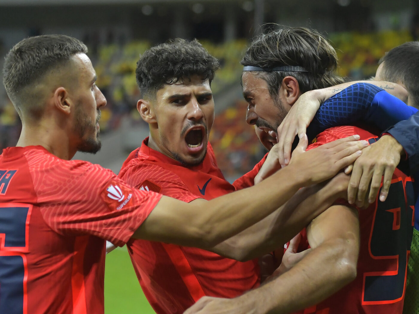 Florinel Coman şi-a „ucis” fosta echipă cu o fază de magician: pasă de gol pentru Compagno în Farul – FCSB!