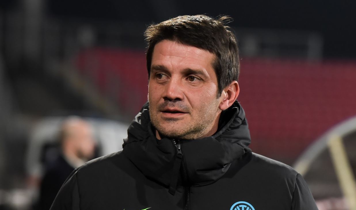 Cristi Chivu, tot mai aproape de debutul în Serie A ca antrenor! Se luptă pentru post cu Walter Zenga și cu un fost câștigător de Liga Campionilor