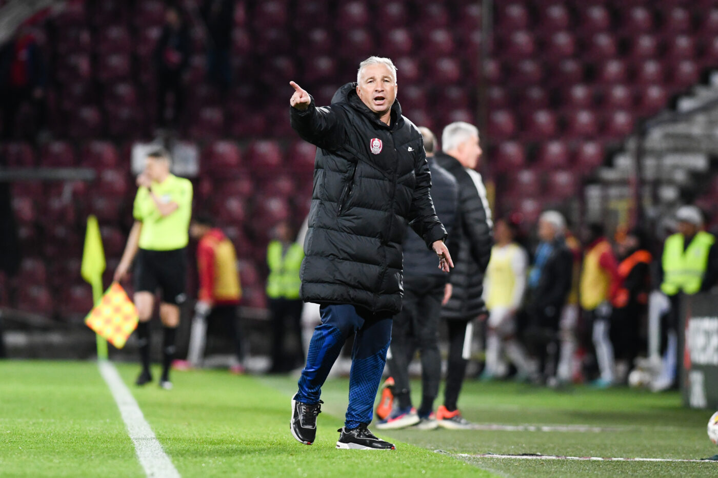 Dan Petrescu, făcut praf după ce a criticat din nou arbitrajul la finalul meciului cu Sepsi: „Nu mai judeci bine”