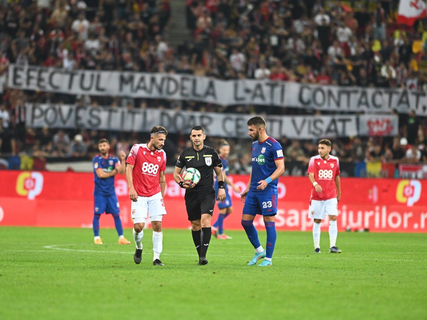 Dinamoviștii se tem în continuare de jocuri de culise din partea rivalilor de la Steaua: „Credeți că vor da totul? Mi-e greu să cred” | VIDEO EXCLUSIV ProSport Live