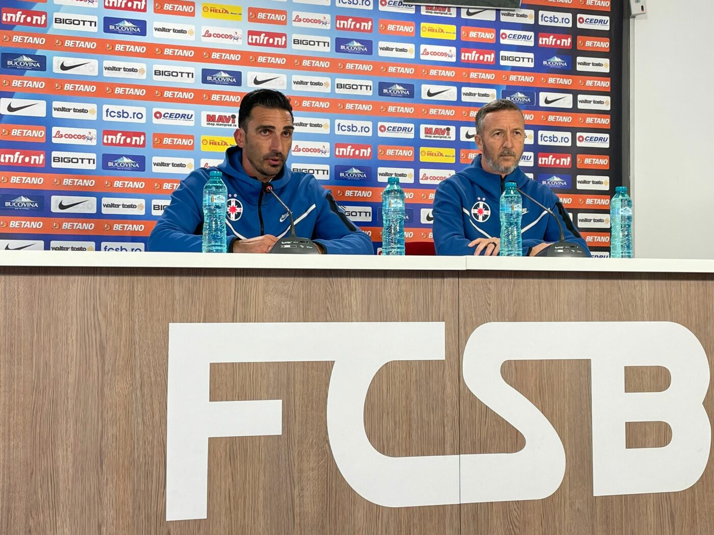 Elias Charalambous, în al nouălea cer după venirea la FCSB: „Sunt foarte fericit, vreau să le mulțumesc domnilor Gigi și Meme!” | VIDEO