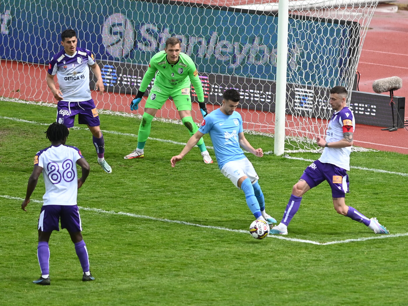 FC Argeș – FC Voluntari 0-2, în runda a doua din play-out-ul Superligii! Un nou eșec pentru piteșteni, care se scufundă în subsolul clasamentului