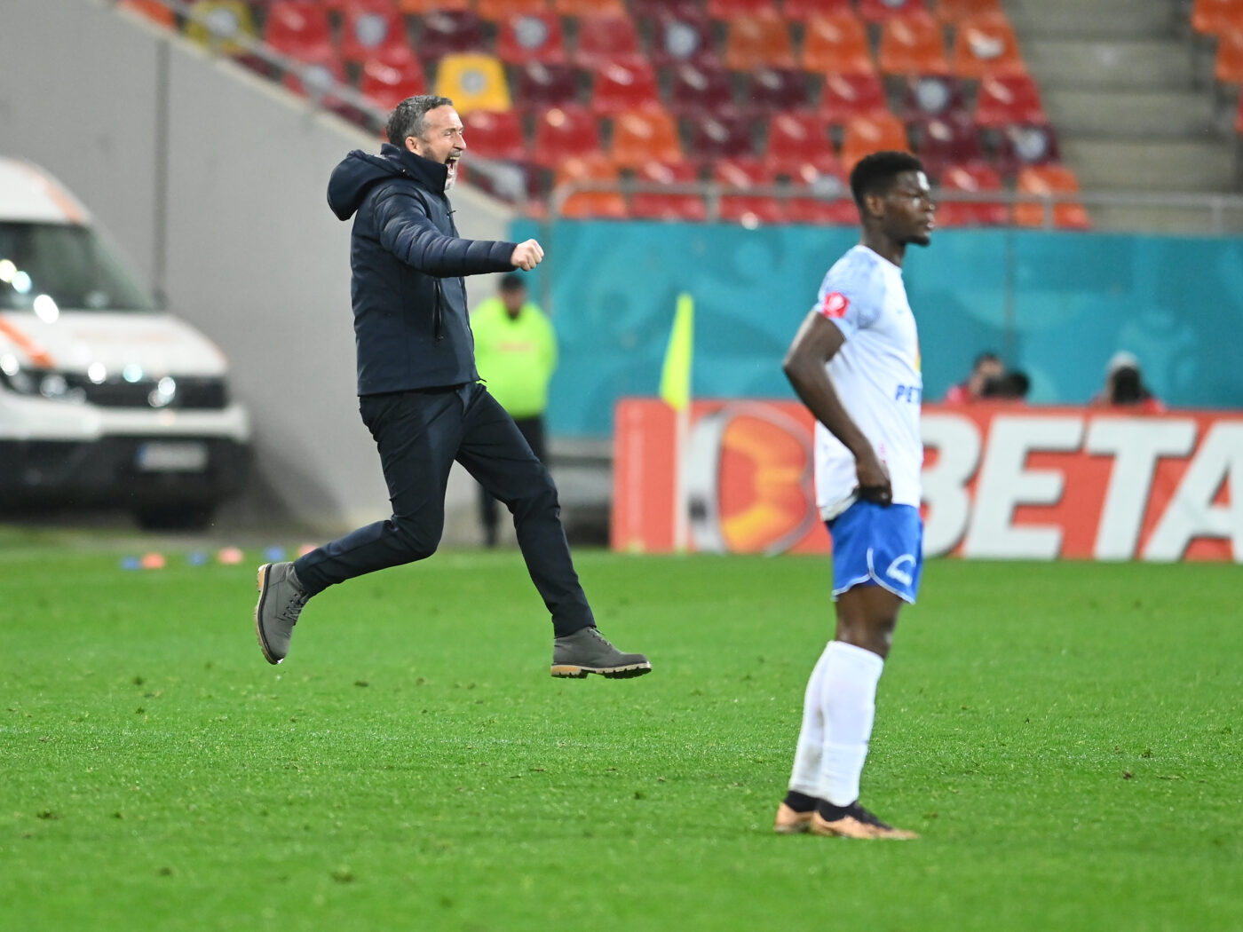 MM Stoica face radiografia luptei la titlu din Superliga! Formația care îl înspăimântă pe oficialul FCSB: „Nu sunt bou să fiu consecvent și să neg asta!” Ce spune despre derby-ul Farul – CFR Cluj