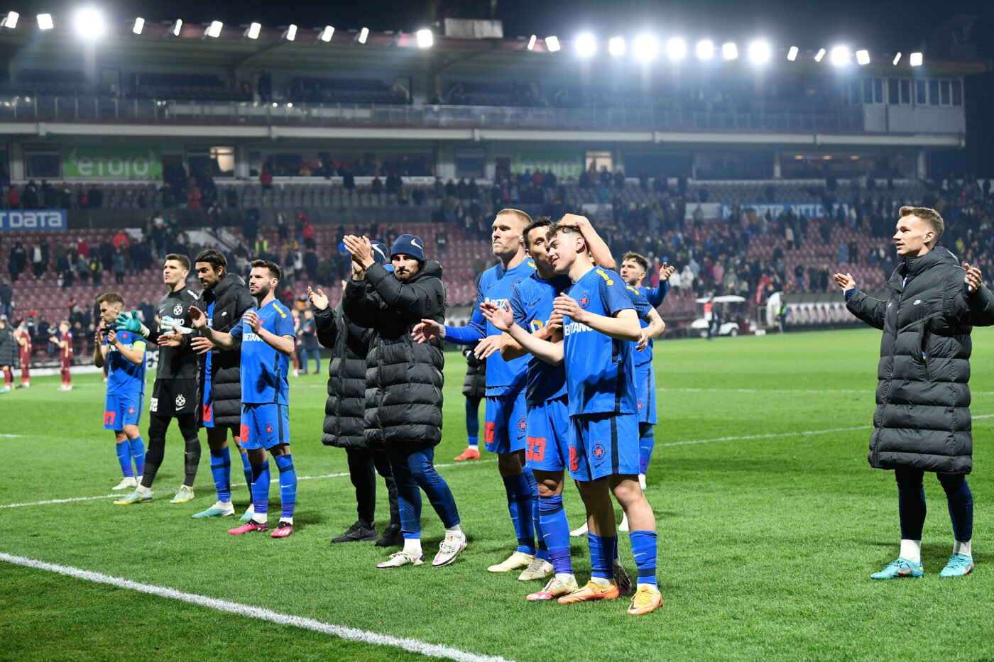 FCSB, desființată după remiza cu CFR Cluj. „Acolo e gălăgie multă, dar fotbal puțin!” Care sunt cei doi fotbaliști „primitivi rău de tot” din lotul echipei lui Becali