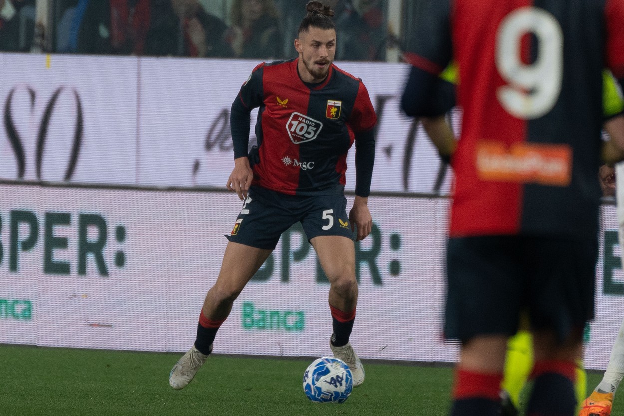 Genoa e tot mai aproape de promovarea în Serie A! Radu Drăgușin a înscris în duelul cu Perugia