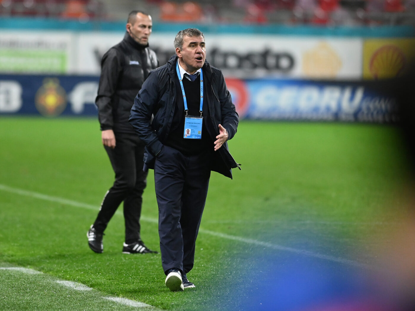 Gică Hagi a cerut să intre în direct pentru a-l pune la punct pe Marius Niculae, după ce acesta a vorbit de Ianis: „E o prostie, trebuie să intervin!”