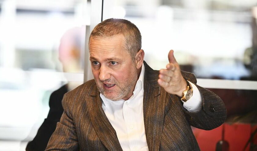 Mihai Rotaru, acuzații incredibile la adresa FRF. „Am mai auzit și poveștile alea cu mici, coaste, manele și fleici!” Ce s-a întâmplat cu jucătorii trimiși de Universitatea Craiova la naționala U21