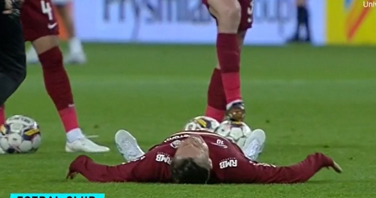 Momente de panică pentru Dan Petrescu înaintea derby-ului Universitatea Craiova – CFR Cluj. Ciprian Deac s-a prăbușit pe teren și a început să țipe de durere
