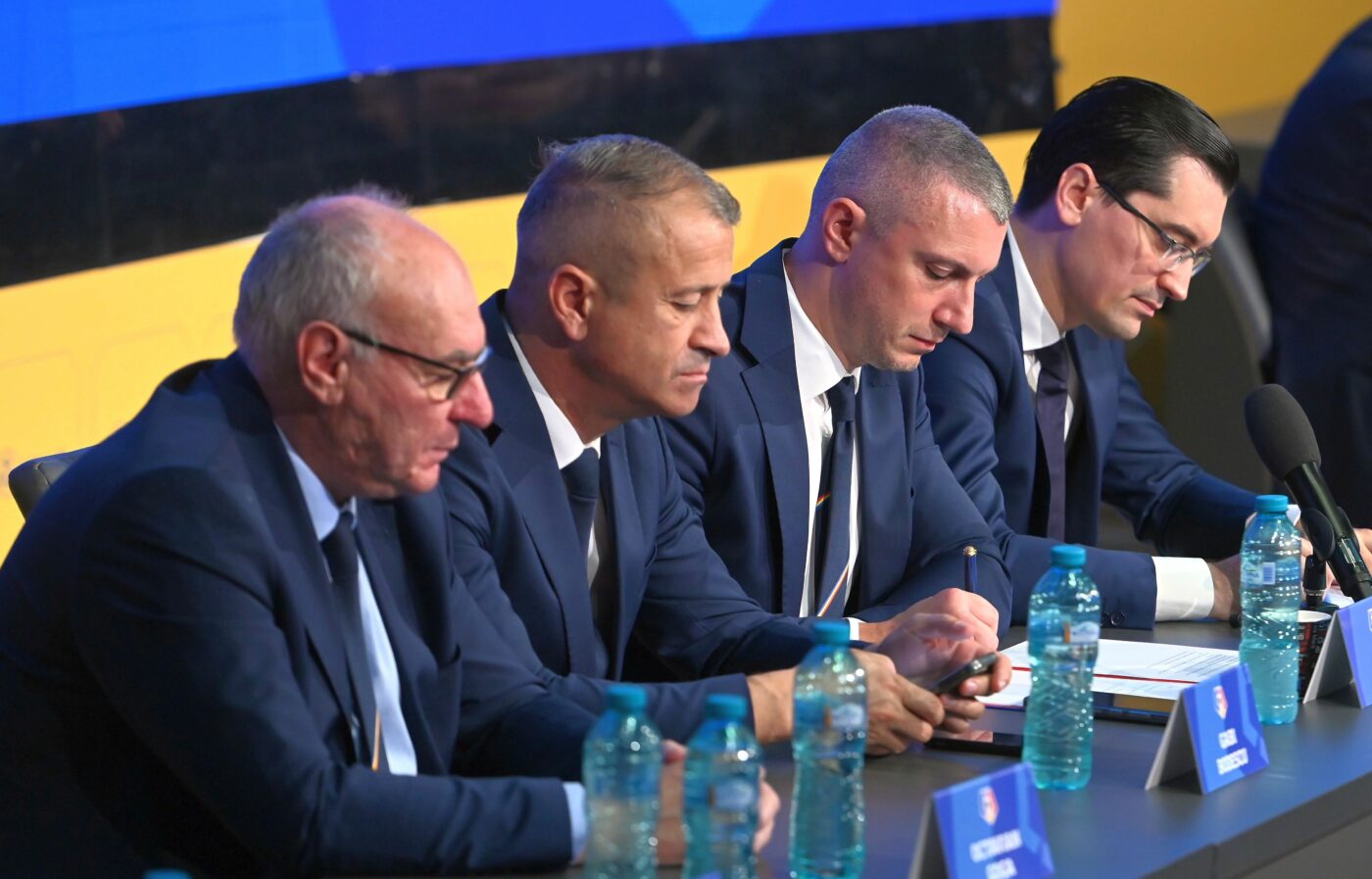 Patronii cu bani din Superliga fac presiuni pentru schimbarea sistemului competițional! Locul de Europa care a încins spiritele: „Nu poți juca un an la black jack!”