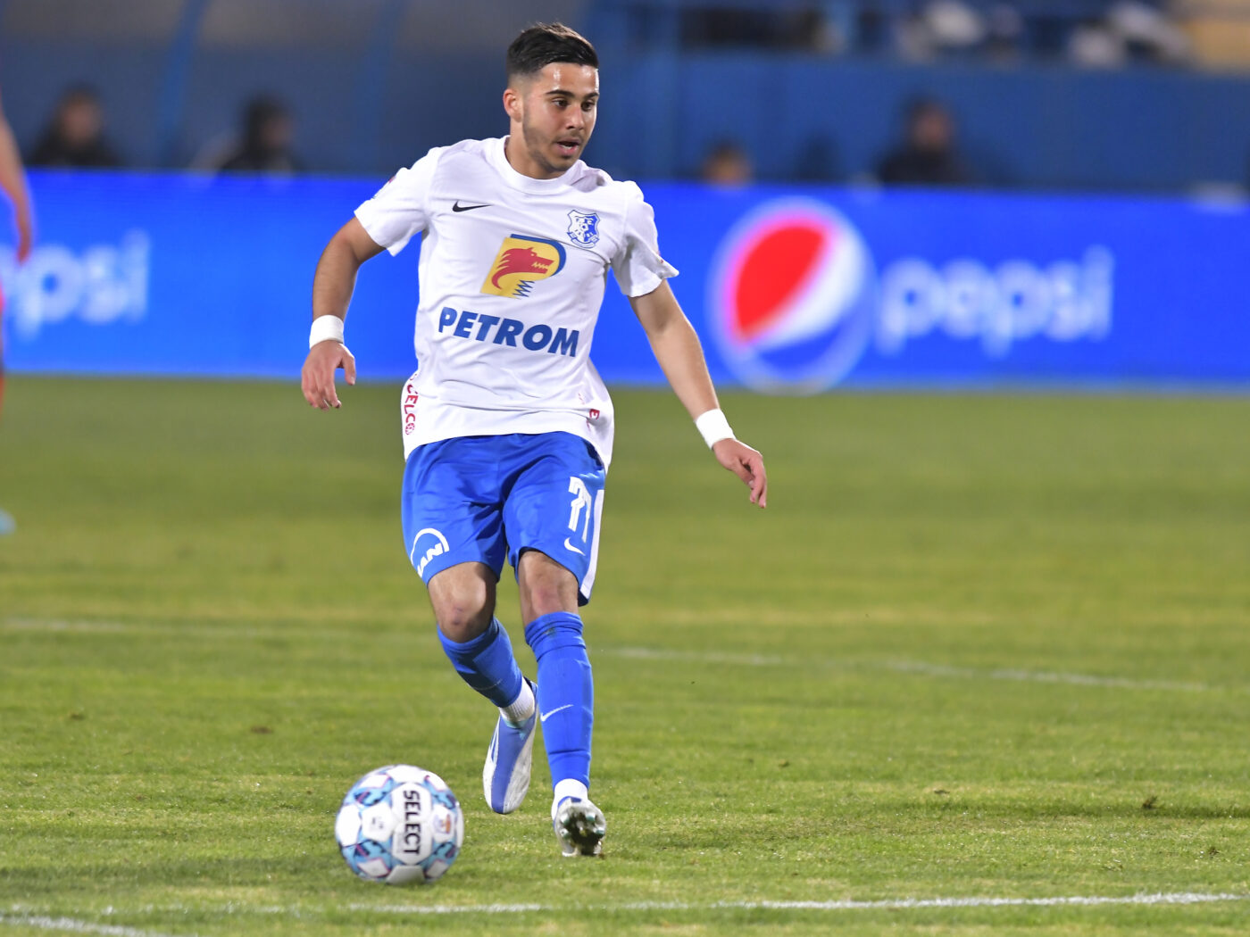 Portughezii au cerut informații despre Enes Sali după ce ProSport a anunțat că Sporting vrea să-l transfere de la Farul. „E capabil să facă diferența!”