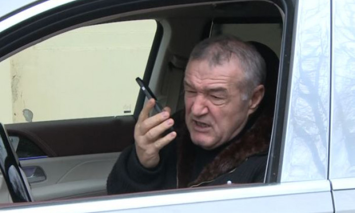 Prima decizie pe care Răzvan Burleanu a luat-o după ce Gigi Becali i-a dat mesaje scandaloase în miezul nopții: „Să aibă mai puține păcate la spovedanie”