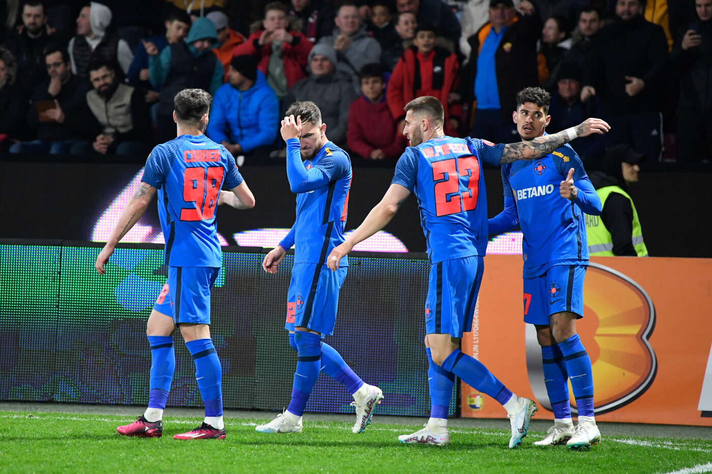 Și-a semnat Deian Sorescu „sentința” după CFR Cluj – FCSB 1-1? „Mi s-a părut depășit, la gol nu știa pe unde e! Cine mai dă pe el un milion?” | VIDEO EXCLUSIV ProSport Live