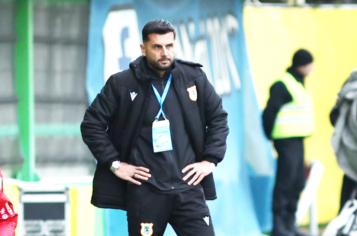 Nicolae Dică își face praf fotbaliștii și e gata să plece, după un nou eșec pe banca lui CS Mioveni, 0-2 cu Petrolul: „Jucătorii nu fac nimic! Mâine decid dacă rămân sau nu”