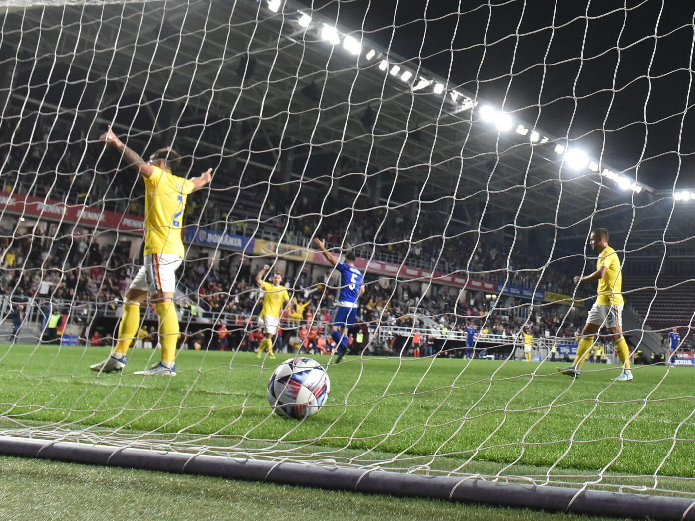 Un titular din naționala României va ajunge în La Liga! Transferul e inevitabil, iar spaniolii explică de ce: „O mișcare inteligentă”