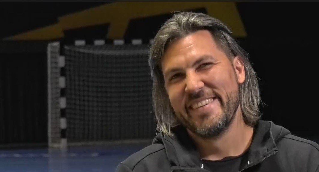 Ce face Adi Vasile când nu se gândește la handbal? Noua atracție este spectacolul de operă! „Ai nevoie să-ți relaxezi creierul” | VIDEO EXCLUSIV