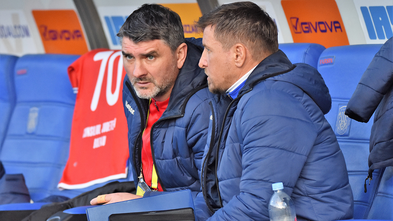 Adrian Mihalcea, dezamăgit de publicul buzoian după remiza cu Unirea Dej: ”Dacă se va face o tragedie, eu nu stau și nu mă agăț de nimic. Dar nici să fiu huiduit de un stadion întreg și echipa mea să fie făcută blatistă”