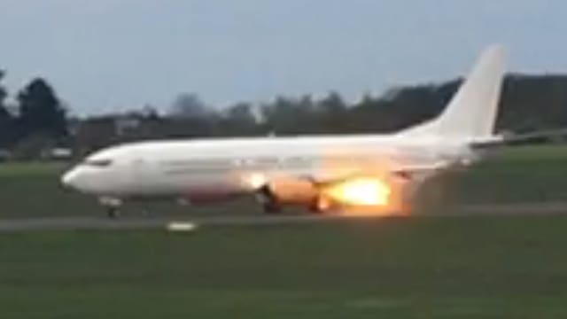 La un pas de tragedie: avionul lui Arsenal a explodat înainte de decolare. A fost declanșată evacuarea de urgență