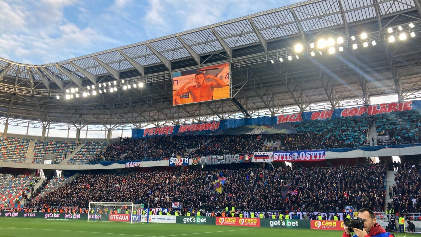Vești foarte bune pentru fanii Stelei! Roș-albaștrii se pregătesc de promovarea în Superliga: „Sunt discuții avansate!”