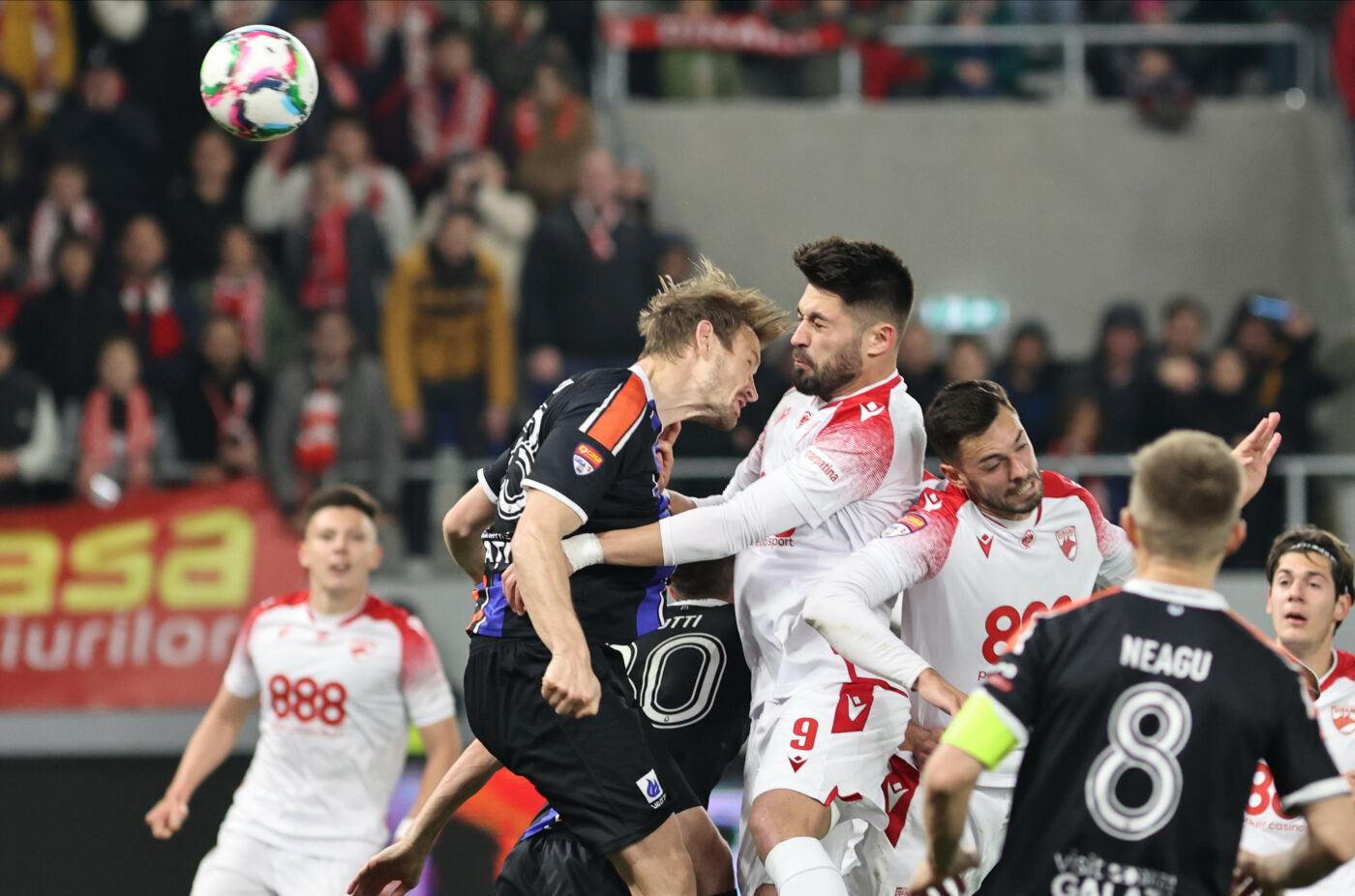 Dorinel Munteanu, supărat după eșecul cu Dinamo: ”Mergem acasă și ne spălăm păcatele în vestiar. Probleme sunt la aceeași jucători”