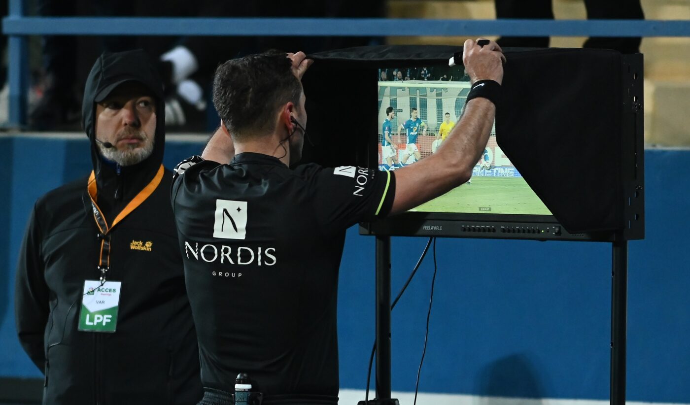 CFR Cluj, cu 7 puncte luate de VAR. Cristi Balaj acuză: „Este greu cu un cuțit în spate”. Care crede că ar fi „tristețea fotbalului românesc” | EXCLUSIV