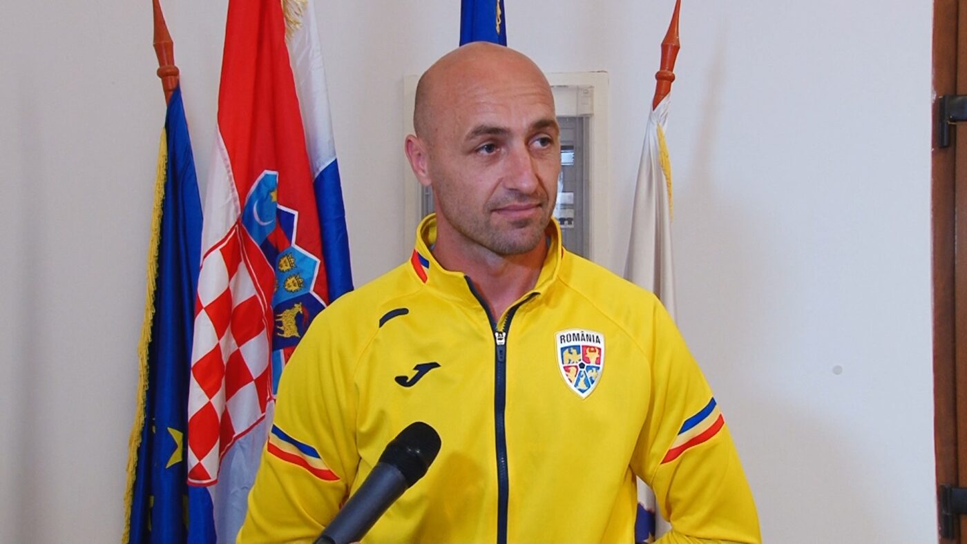 România – Croația s-a jucat într-un sat la marginea Timișoarei. Gabi Mureșan, golgheter între primari
