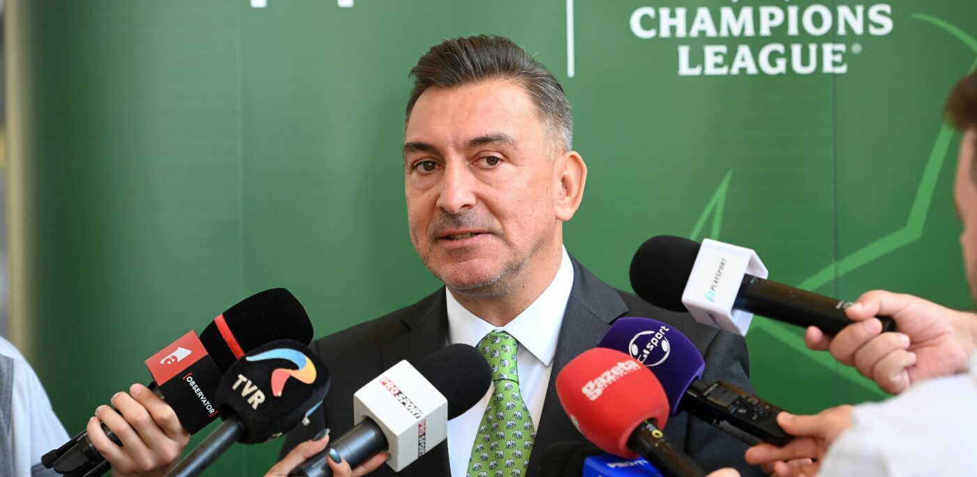 Ilie Dumitrescu îi ridică o problemă de business lui Gigi Becali, în direct, la TV! Ar mai fi obținut patronul FCSB 13 milioane de euro pentru un transfer?