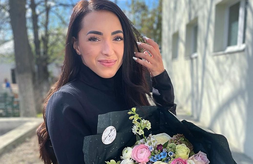 Larisa Iordache a publicat primele imagini cu noul iubit! Cu cine s-a cuplat fosta gimnastă: surpriza e uriașă | FOTO