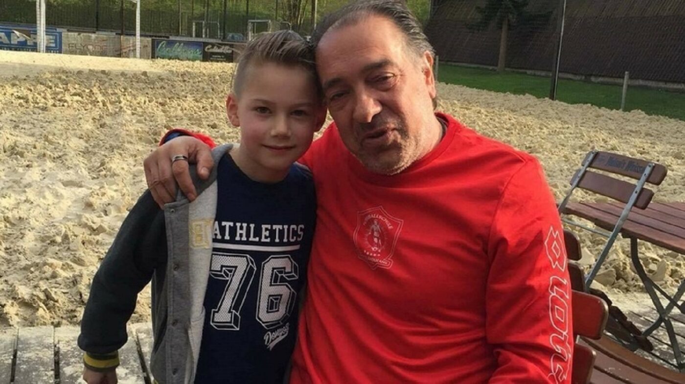 Se fac convocările pe „pile” și bani la loturile României? Un selecționer de la juniori rupe tăcerea și lansează  un atac la fostul mare jucător al Stelei, care acuzase modul în care a fost refuzat un fotbalist din Germania: „Dacă nu știe, de ce se bagă? Noi avem interes sau el, că a lucrat individual cu copilul!?” | EXCLUSIV