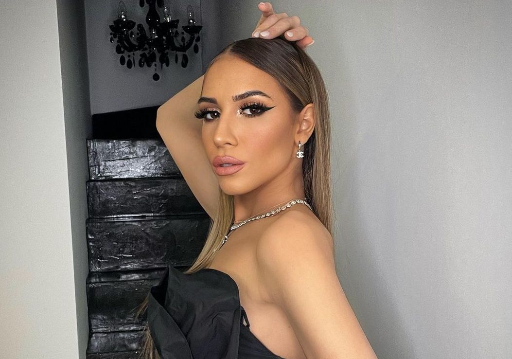 Cu cine se iubește fiica lui Șumudică. Sarah are o relație de ani buni cu un fost fotbalist de la Benfica. Tânăra încearcă şă-şi păstreze relaţia departe de ochii lumii | FOTO