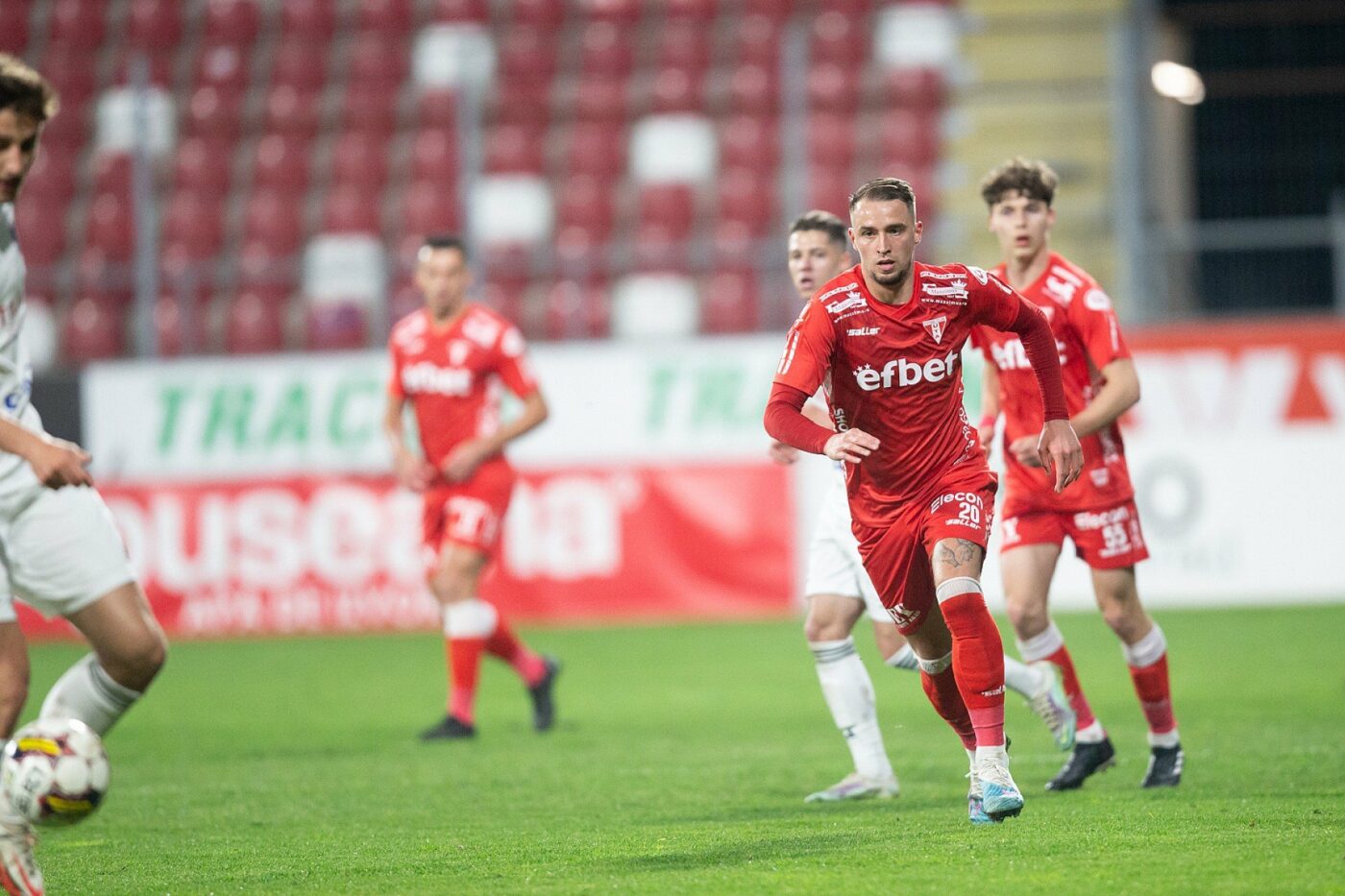 Cuvinte dure venite de la fotbaliștii celor de la UTA din cauza locului din clasament: „Știm foarte bine că suntem într-o situație de rahat, meci de totul sau nimic cu Chindia”