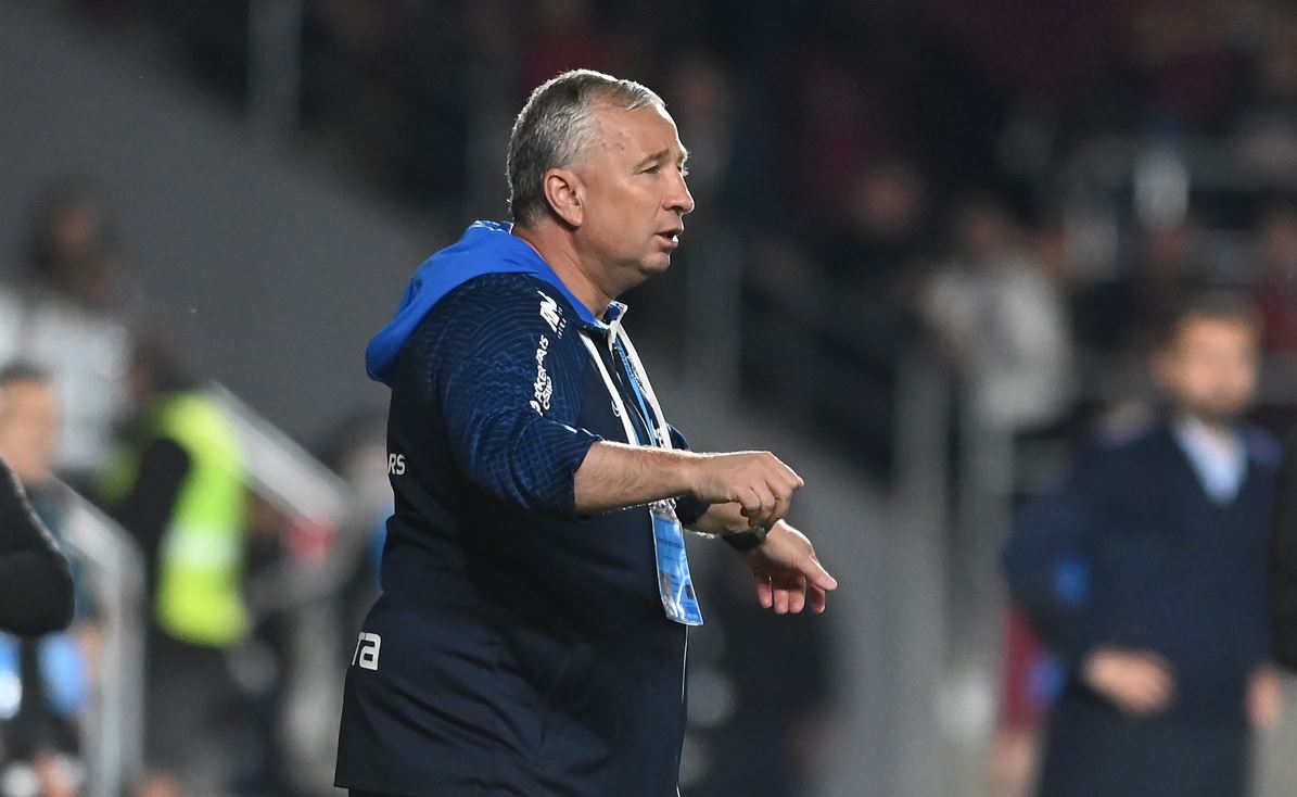A anunțat plecarea lui Dan Petrescu de la CFR Cluj în direct, la TV, unde a prezentat și motivele despărțirii: „S-au adunat multe, nu e un antrenor ieftin”