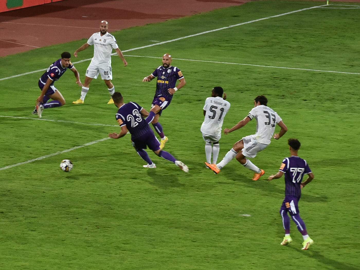 A părăsit-o pe FC U Craiova după două sezoane! Despărțirea a fost oficializată de clubul din Bănie: „S-a ajuns la un acord”