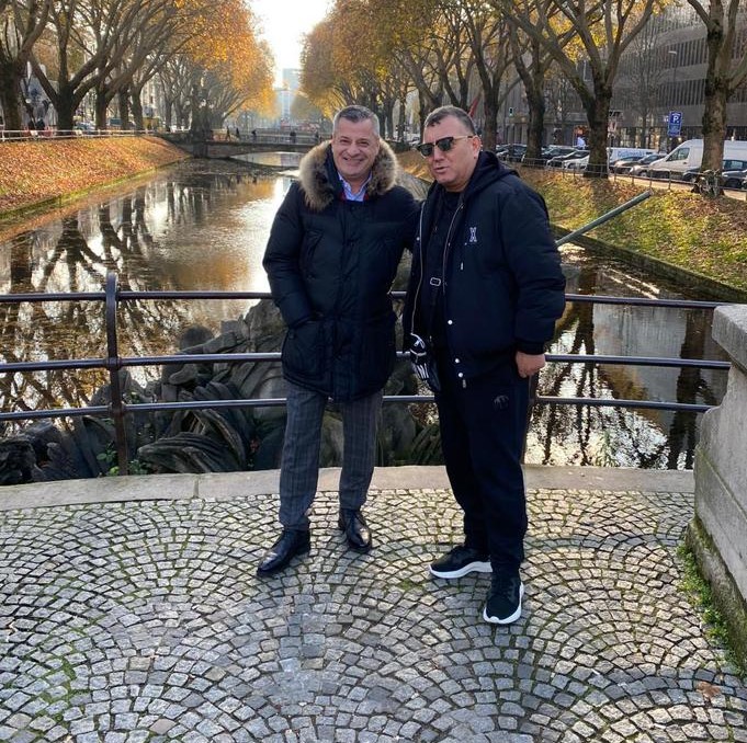 Nuredin Beinur îl ridiculizează pe Gigi Becali: „Neluțu Varga are bani cât n-are marea pește! Ține trei echipe cât CFR. Dacă se enervează, ia și FCSB de la individul căruia nu vreau să-i pronunț numele”. Momentul de care i-a fost rușine în viață: „Am greșit, dar trebuia să-mi apăr aura de dur” | EXCLUSIV