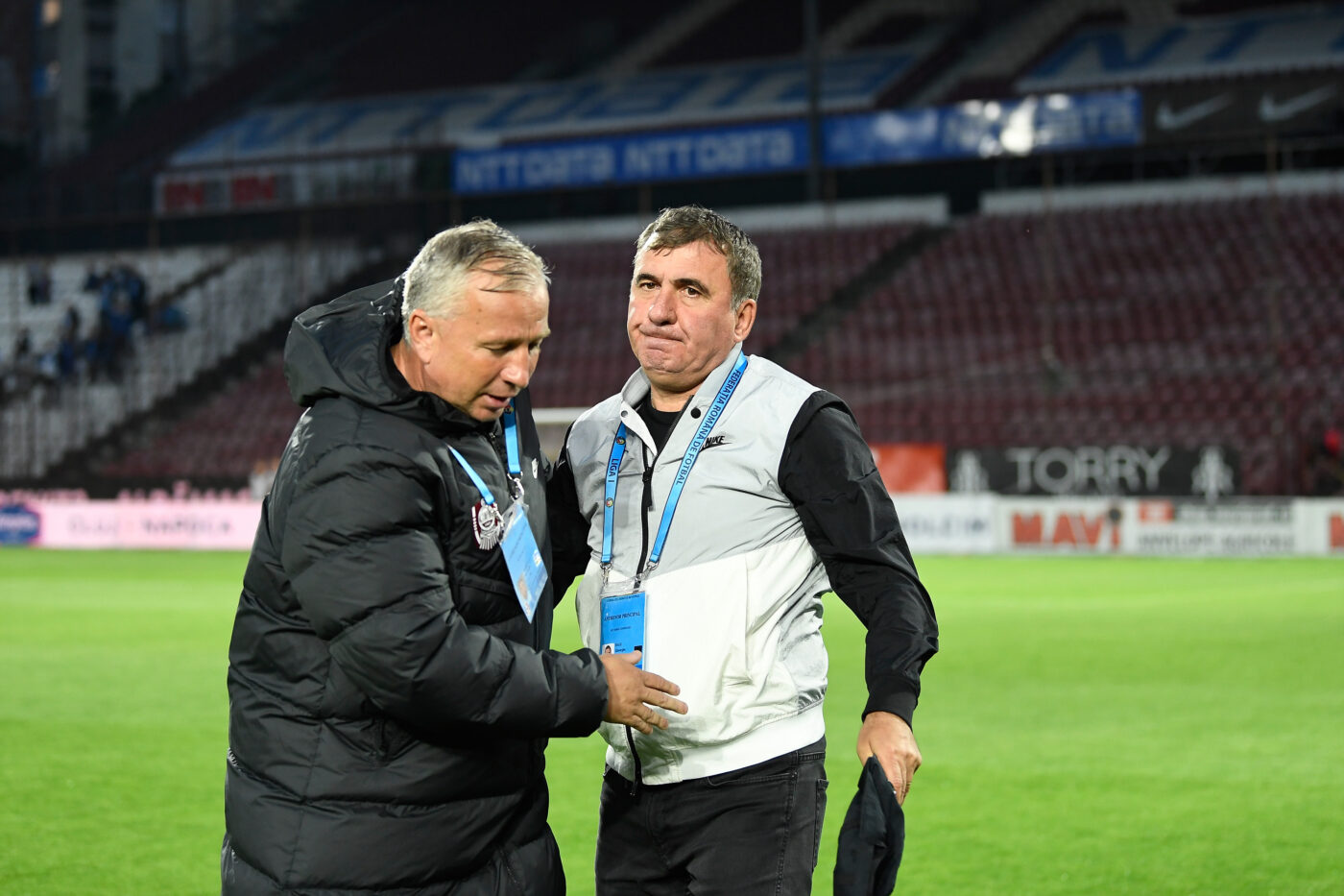Gică Hagi rămâne un domn și a avut o reacție elegantă, după ieșirea șocantă a lui Dan Petrescu la adresa sa, la finalul meciului CFR – Farul 1-2: „Așa se câștigă respectul la fotbal!”