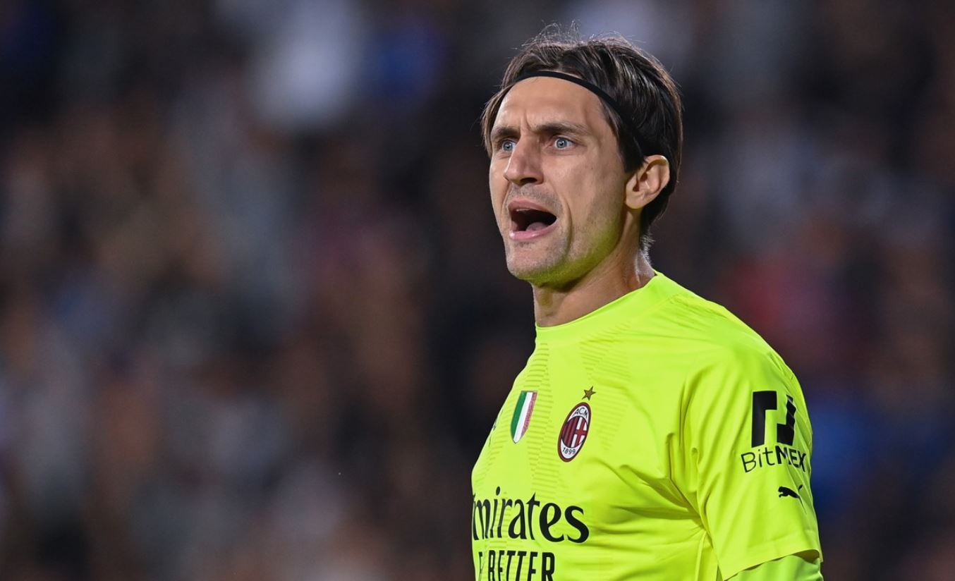 Ciprian Tătăruşanu, pe lista neagră a lui AC Milan! Gazzetta dello Sport anunță că românul şi Zlatan Ibrahimovic sunt în fruntea plecărilor