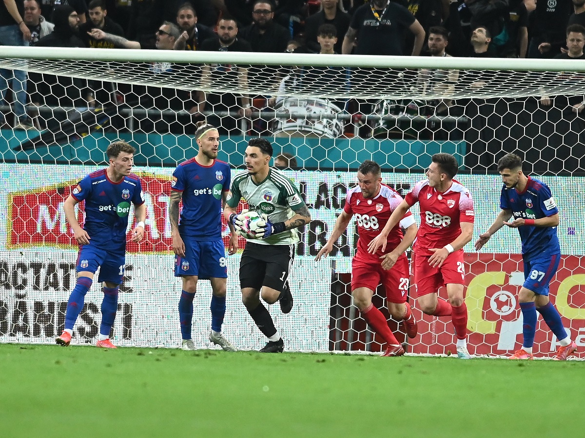Cum a fost umbrit derby-ul Dinamo – Steaua de meciul caritabil disputat la Urziceni! Alexandru Bourceanu: „Nici nu am remarcat, sincer”. Dan Petrescu, atracția principală: „Nu ne așteptam să vină” | VIDEO EXCLUSIV ProSport Live