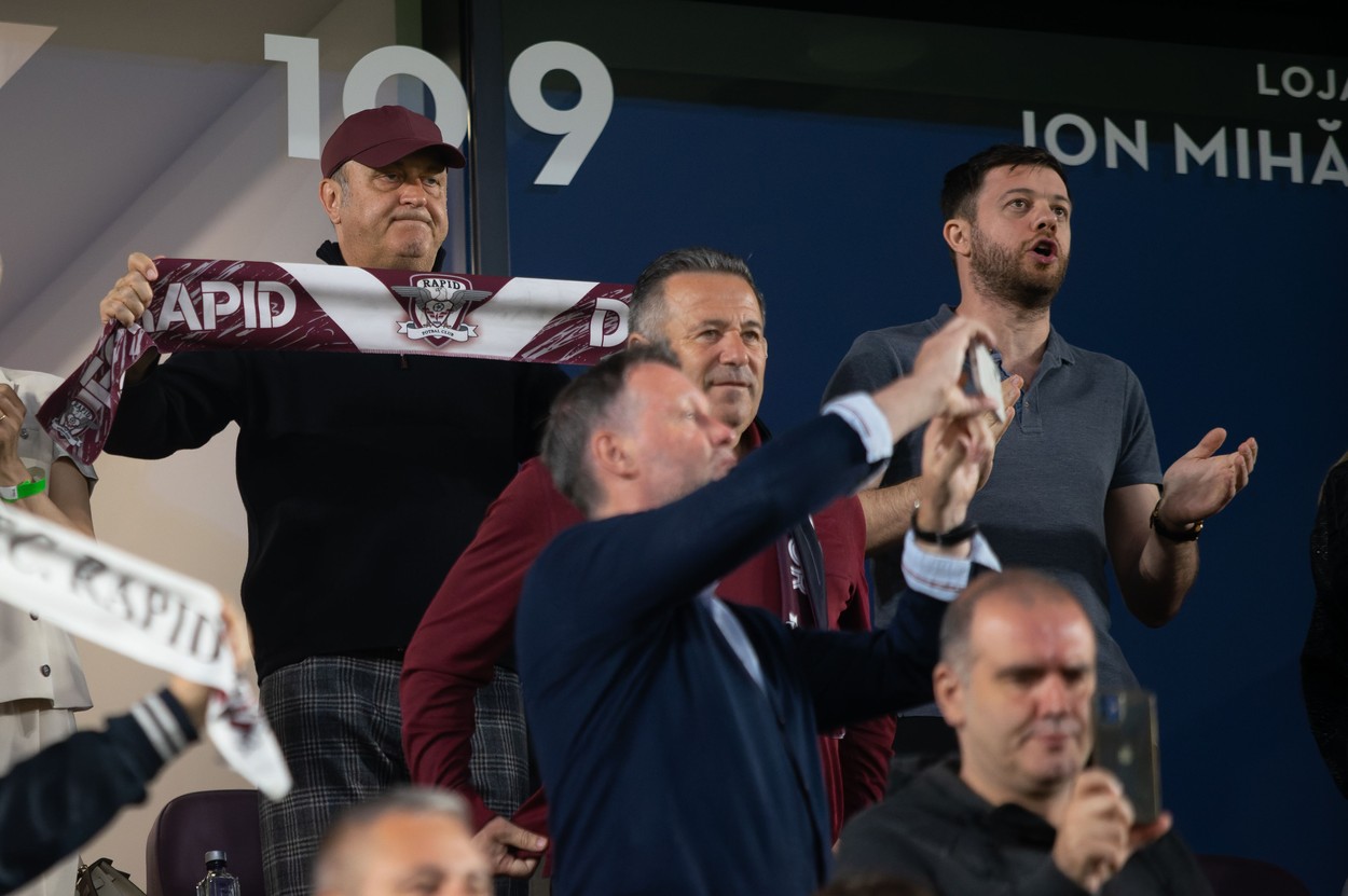 Cum se bagă o echipă de fotbal în insolvență? Teoria lui Dan Șucu e simplă și mesajul patronului Rapidului e dur: „Mă deranjează echipele fantomă!” | VIDEO EXCLUSIV PROSPORT LIVE