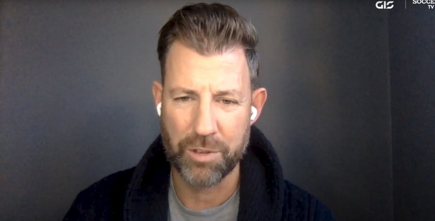 Povestea fotbalistului de top care era dependent de sex și care a ajuns „mental coach” pentru a-i ajuta pe alți jucători să scape de fricile și viciile pe care le au! A făcut parte dintr-o generație de aur de la sfârșitul anilor ’90 alături de Owen și Carragher