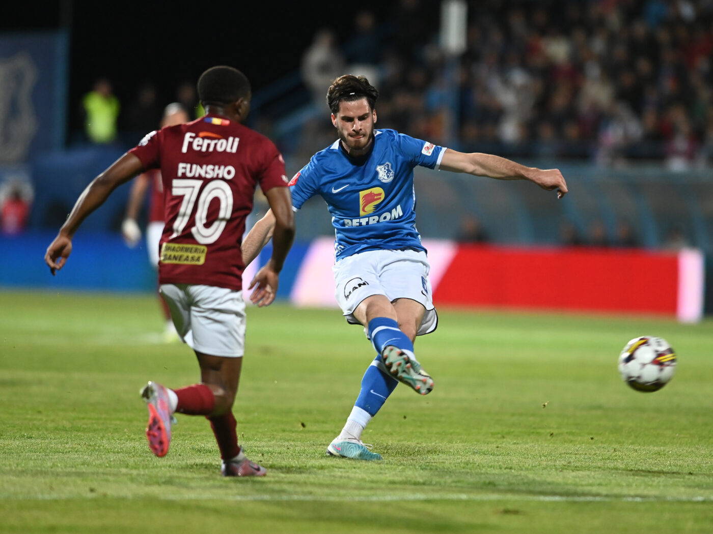 Dezastru pentru Gică Hagi, după Farul – Rapid 7-2: Tudor Băluță, mijlocașul de națională care e stâlpul axului central, e suspect de ruptură musculară! Dacă diagnosticul se confirmă, fotbalistul nu mai joacă în acest sezon! | EXCLUSIV